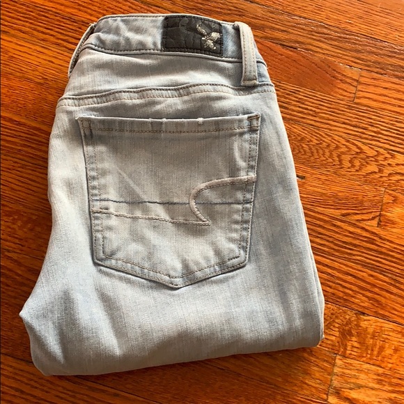 American Eagle jeans - Picture 2 of 2